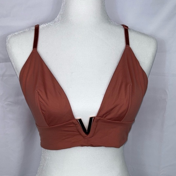 Victoria’s Secret Bralette Deep Metal V Plunge Triangle Adjustable Strap Pull on - Picture 2 of 7